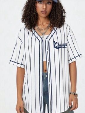 💫 H&M 💫 ATLANTA COTTON BASEBALL JERSEY